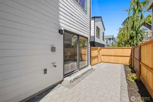 726 N 89th St, Seattle, WA 98103 - Photo 32
