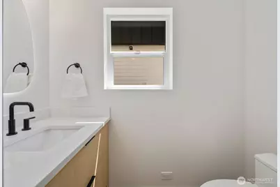 724 N 89th Street, Seattle, WA 98103 - Photo 14