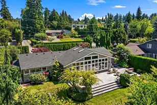 3029 92nd Ave NE, Clyde Hill, WA 98004 - Photo 1