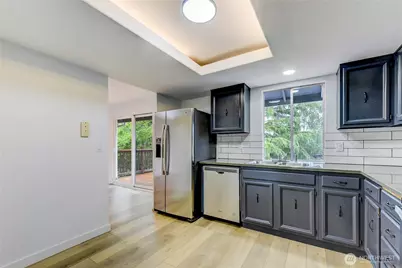 17415 159th Avenue SE, Renton, WA 98058 - Photo 8