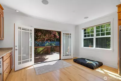 801 W Barrett Street, Seattle, WA 98119 - Photo 12