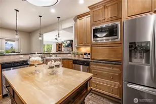 8660 Great Horned Owl Ln, Blaine, WA 98230 - Photo 12
