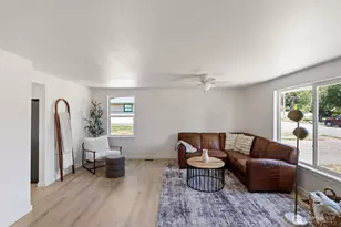 3331 Phillips Ave, Bremerton, WA 98310 - Photo 4