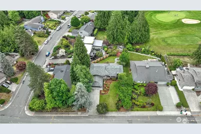 14837 SE Fairwood Boulevard, Renton, WA 98058 - Photo 4