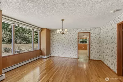 4210 Crescent Avenue, Everett, WA 98203 - Photo 10