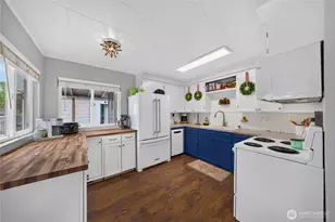 12951 Satterlee Rd, Anacortes, WA 98221 - Photo 8