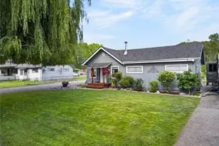 12951 Satterlee Rd, Anacortes, WA 98221 - Photo 2