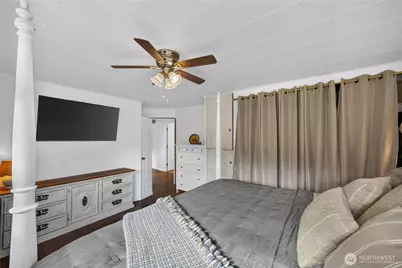 12951 Satterlee Road, Anacortes, WA 98221 - Photo 14