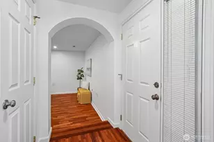 17605 SE 267th Pl, Covington, WA 98042 - Photo 2
