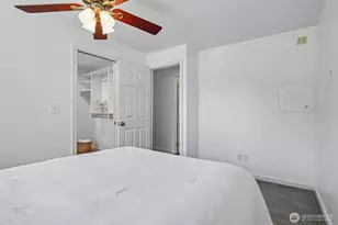 17605 SE 267th Pl, Covington, WA 98042 - Photo 16