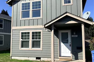 1005 Pacific Ave N, Kelso, WA 98626 - Photo 1