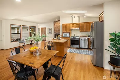 15955 Avondale Road NE, Woodinville, WA 98072 - Photo 8