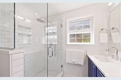 17815 NE 9th Street, Bellevue, WA 98008 - Photo 24