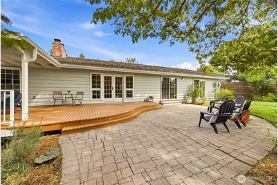 17815 NE 9th Street, Bellevue, WA 98008 - Photo 30