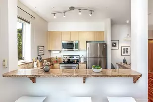 668 S Lane St, Seattle, WA 98104 - Photo 6