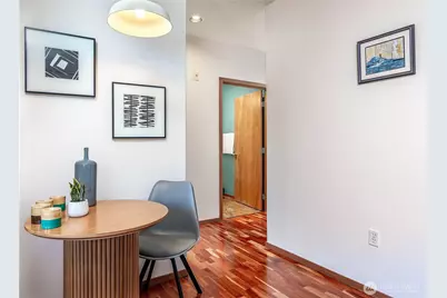 668 S Lane Street #314, Seattle, WA 98104 - Photo 12