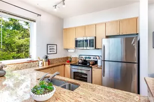 668 S Lane St, Seattle, WA 98104 - Photo 4