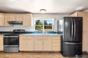 47627 Van Horn Ln, Concrete, WA 98237 - Photo 10