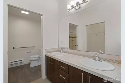 21055 40th Place #F1, SeaTac, WA 98198 - Photo 22