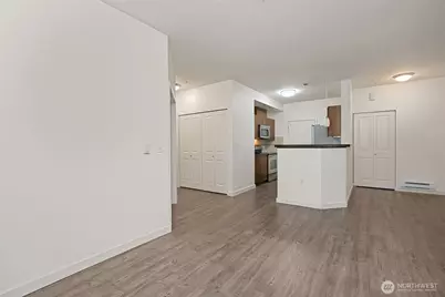 21055 40th Place #F1, SeaTac, WA 98198 - Photo 8