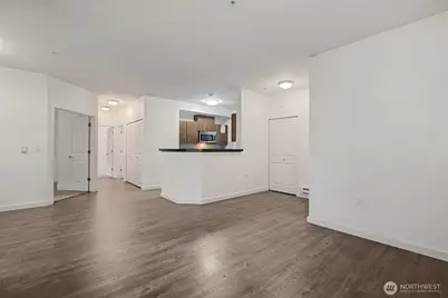 21055 40th Place #F1, SeaTac, WA 98198 - Photo 4