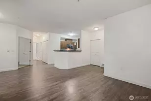 21055 40th Pl, SeaTac, WA 98198 - Photo 4