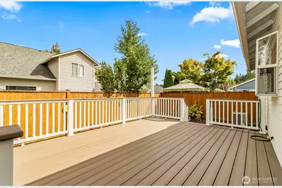 9520 2nd Street SE #11, Lake Stevens, WA 98258 - Photo 32