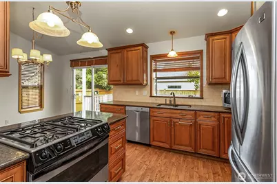 9520 2nd Street SE #11, Lake Stevens, WA 98258 - Photo 22