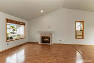 9520 2nd St SE, Lake Stevens, WA 98258 - Photo 10