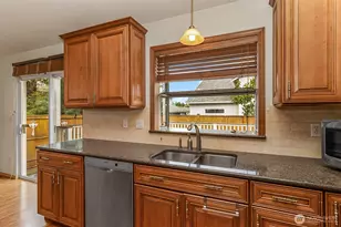 9520 2nd St SE, Lake Stevens, WA 98258 - Photo 20