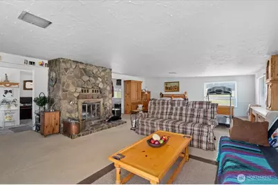 1638 Green Avenue, Manson, WA 98831 - Photo 12