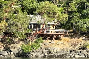 240 Old Midden Ln, Shaw Island, WA 98286 - Photo 6
