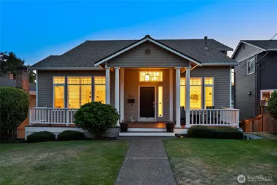3241 32nd Avenue W, Seattle, WA 98199 - Photo 1