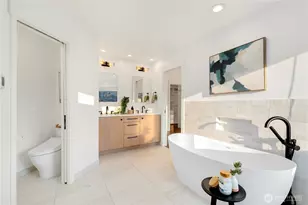 3241 32nd Ave W, Seattle, WA 98199 - Photo 22