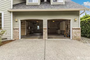 2012 NE Amhurst Ct, Poulsbo, WA 98370 - Photo 32