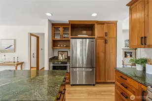 2012 NE Amhurst Ct, Poulsbo, WA 98370 - Photo 12