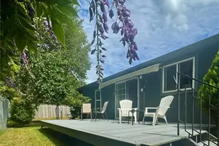 1093 Todd Pl, Burlington, WA 98233 - Photo 8