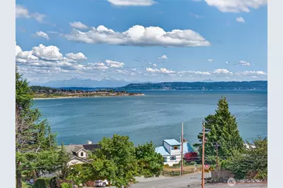 578 SW Shelley Ln, Oak Harbor, WA 98277 - Photo 1