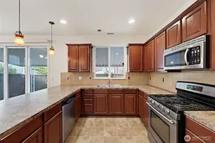 6072 Park St E, Fife, WA 98424 - Photo 4