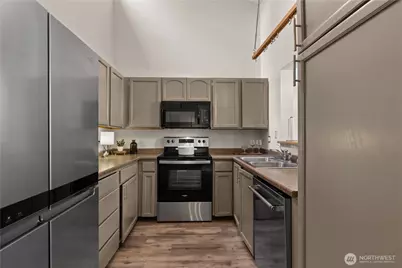 12918 126th Court NE #K302, Kirkland, WA 98034 - Photo 2
