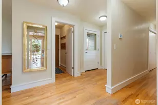 100 Sunnyside Dr, Centralia, WA 98531 - Photo 4
