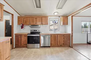 309 Warren Street N, Roy, WA 98580 - Photo 8