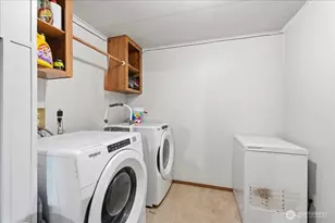 309 Warren Street N, Roy, WA 98580 - Photo 12