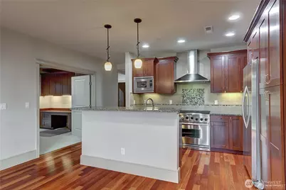 302 5th Avenue #103, Kirkland, WA 98033 - Photo 8