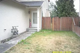 6110 209th St NE, Arlington, WA 98223 - Photo 2