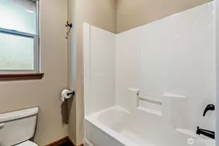 212 156th Ln SE, Tenino, WA 98589 - Photo 10