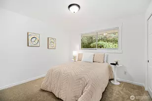 10758 Ashworth Ave N, Seattle, WA 98133 - Photo 22