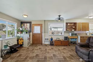 4 N Wilson St, Wenatchee, WA 98801 - Photo 6