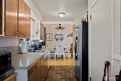 4 N Wilson Street, Wenatchee, WA 98801 - Photo 16