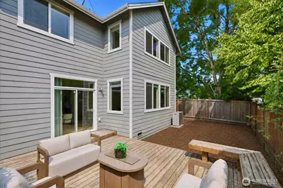 12936 NE 198th Place, Woodinville, WA 98072 - Photo 18